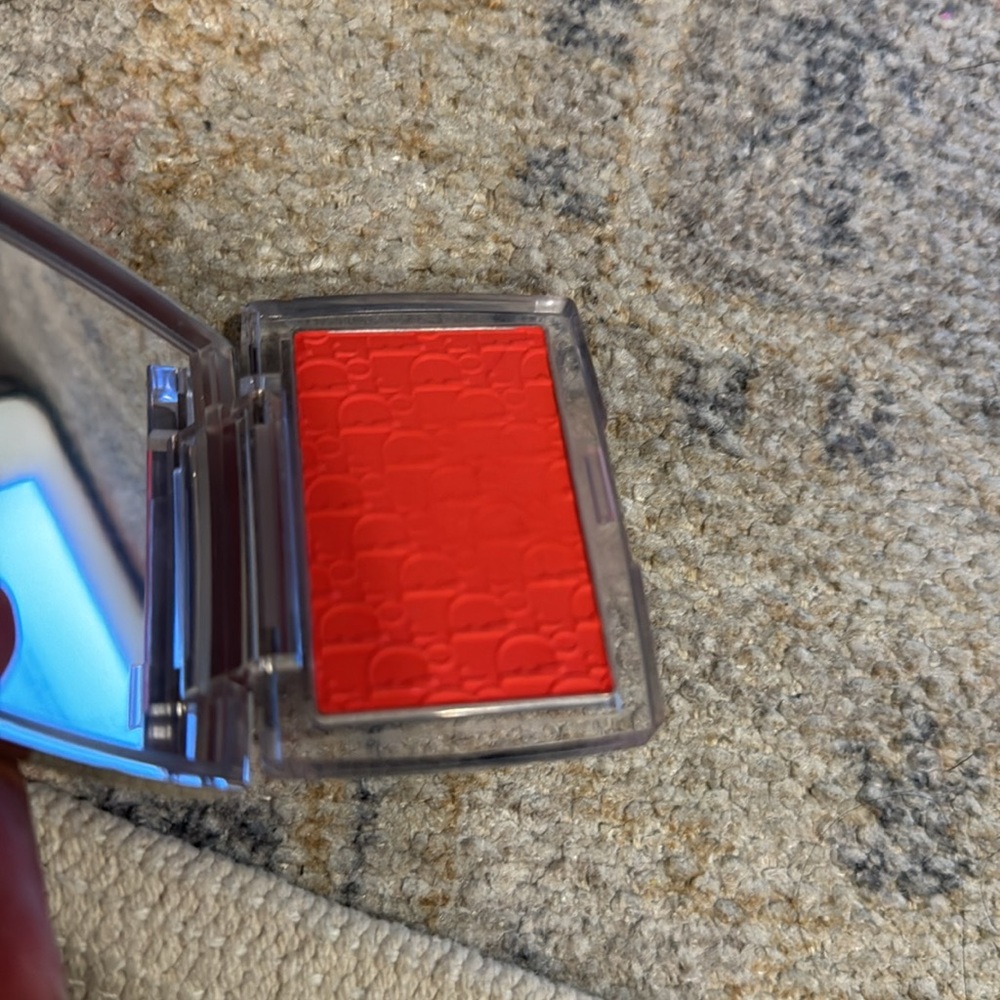 Dior blush - Picture 3 of 3